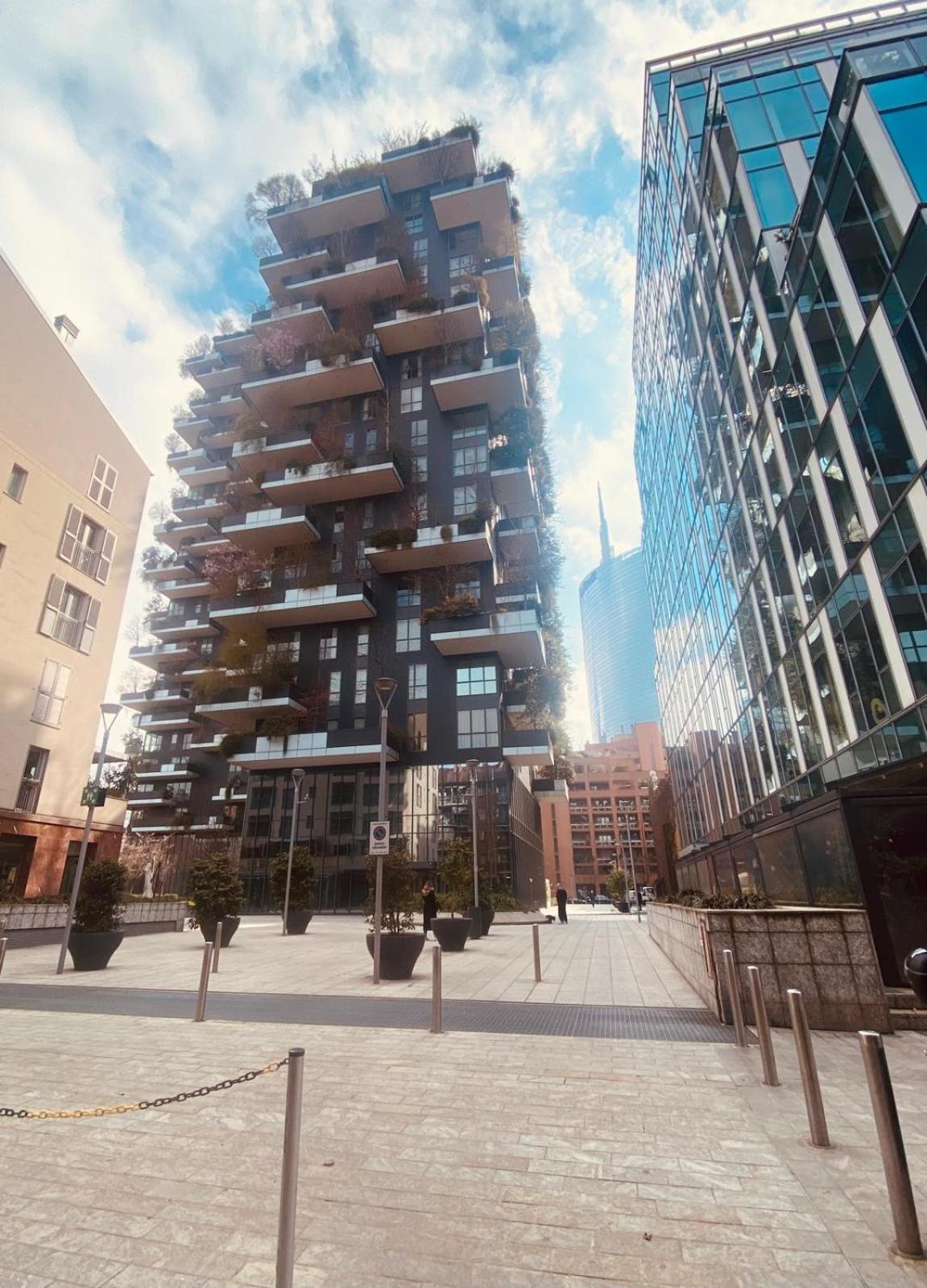 Isola Bosco Verticale 米兰 外观 照片